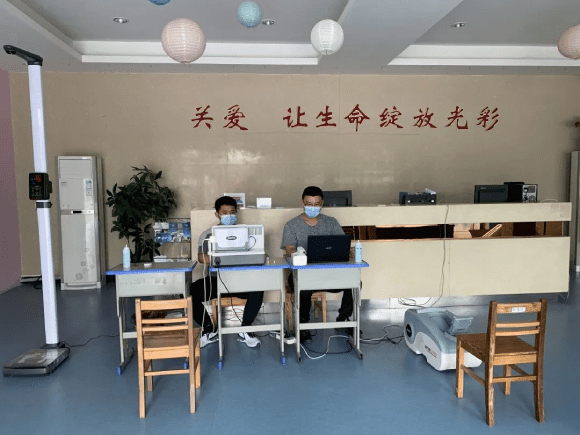 南京澳思泰參加“關(guān)愛慰問特殊兒童”活動 為骨質(zhì)健康護(hù)航